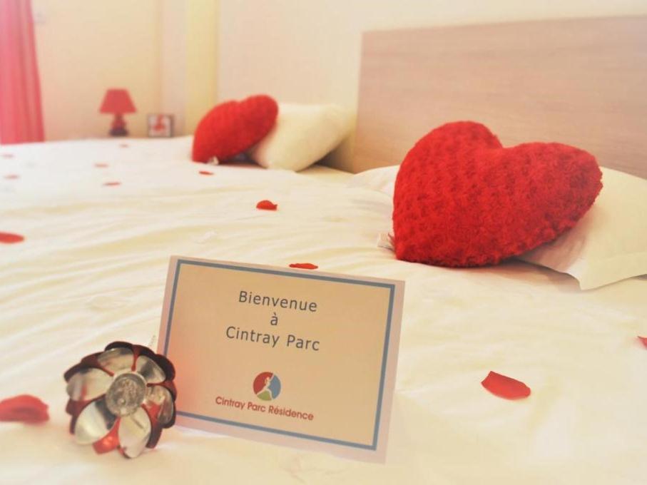 Cintray Parc Residence Breteuil-sur-Iton エクステリア 写真