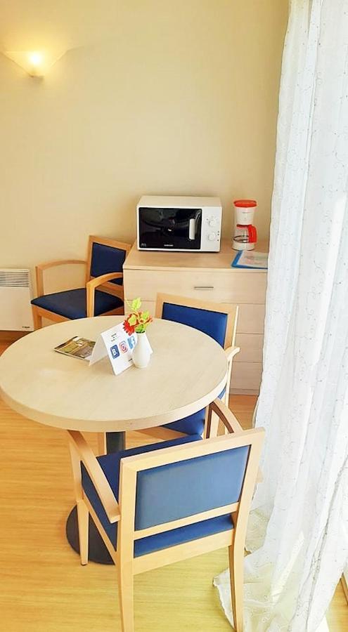 Cintray Parc Residence Breteuil-sur-Iton エクステリア 写真