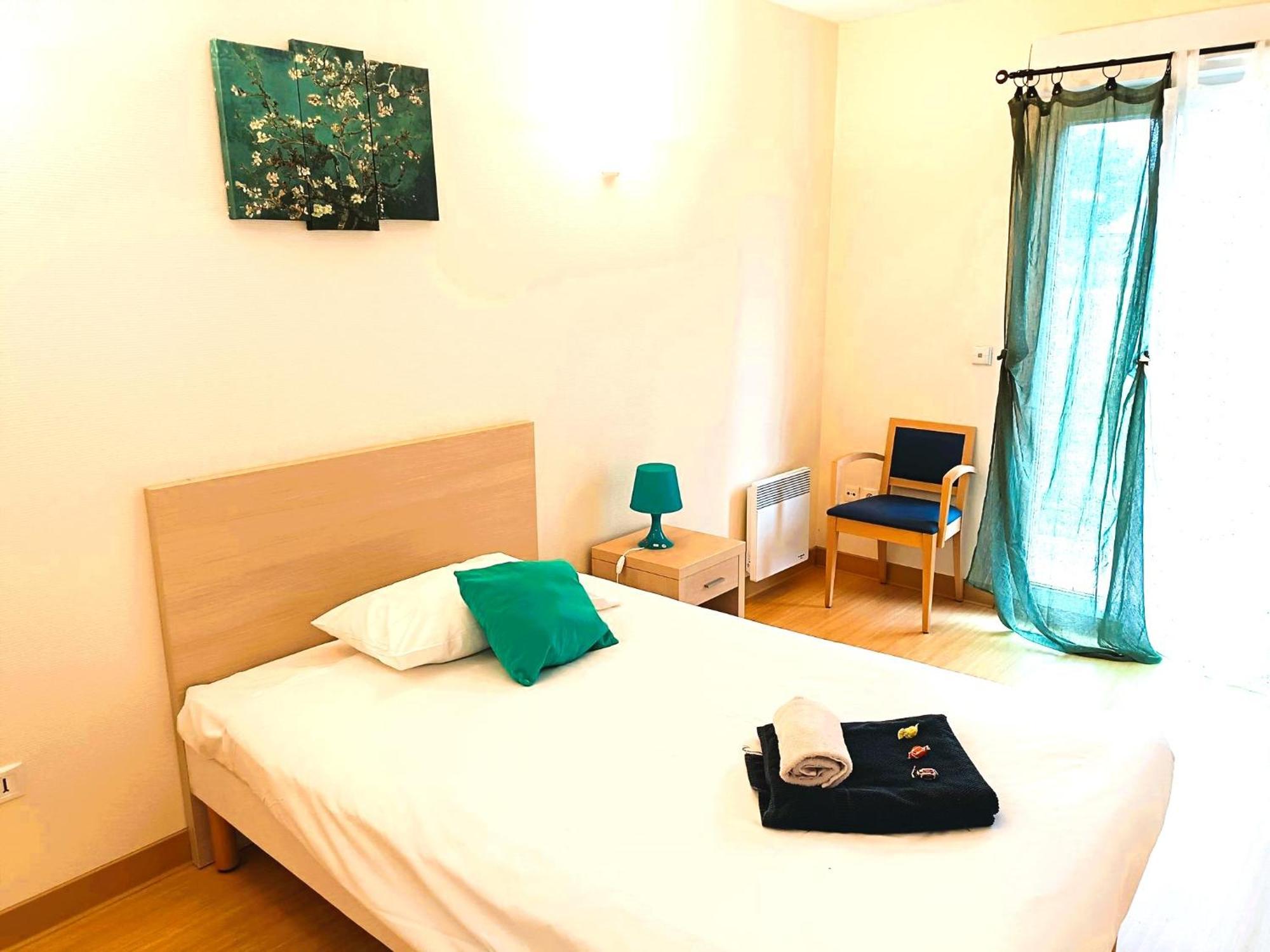 Cintray Parc Residence Breteuil-sur-Iton エクステリア 写真